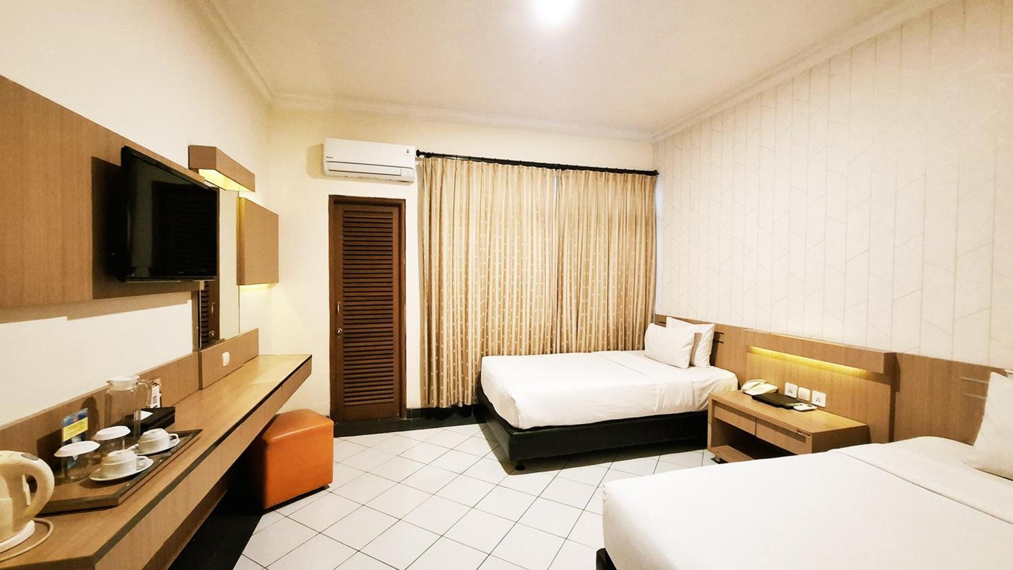 Hotel Mmugm